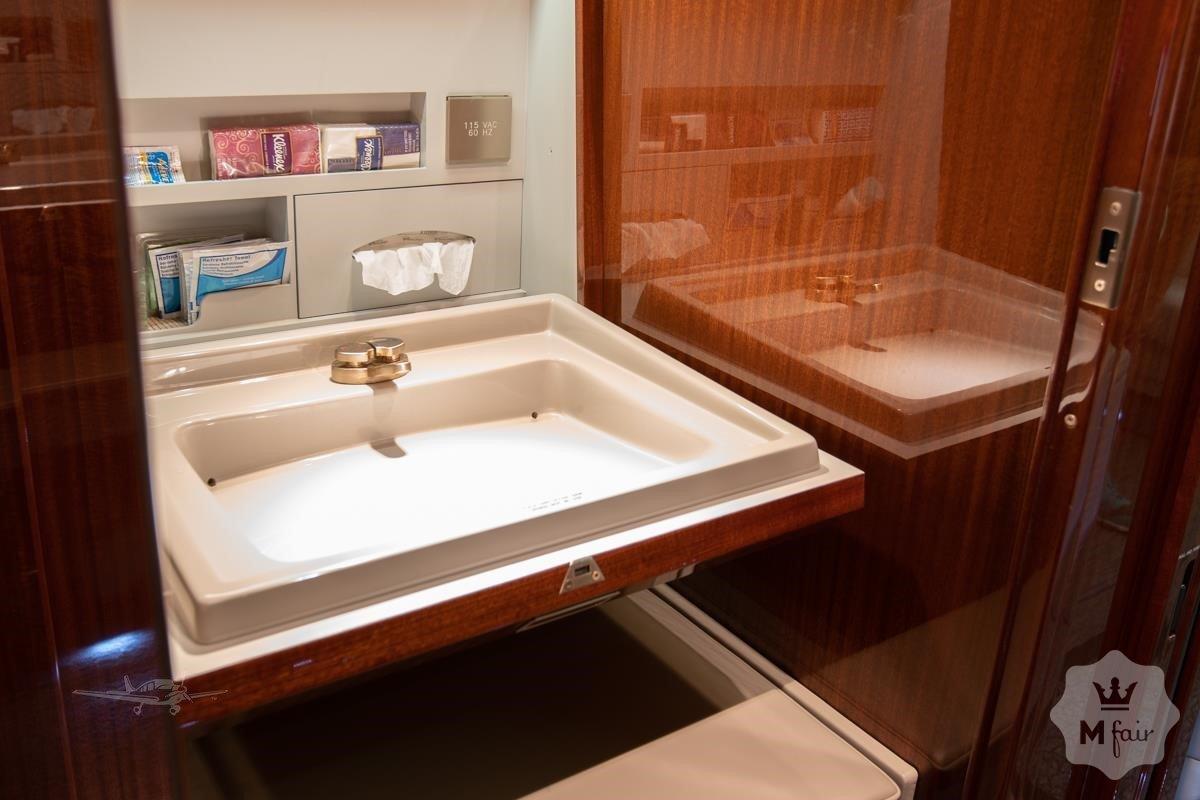 Продажа частного самолета Gulfstream G450 '2012