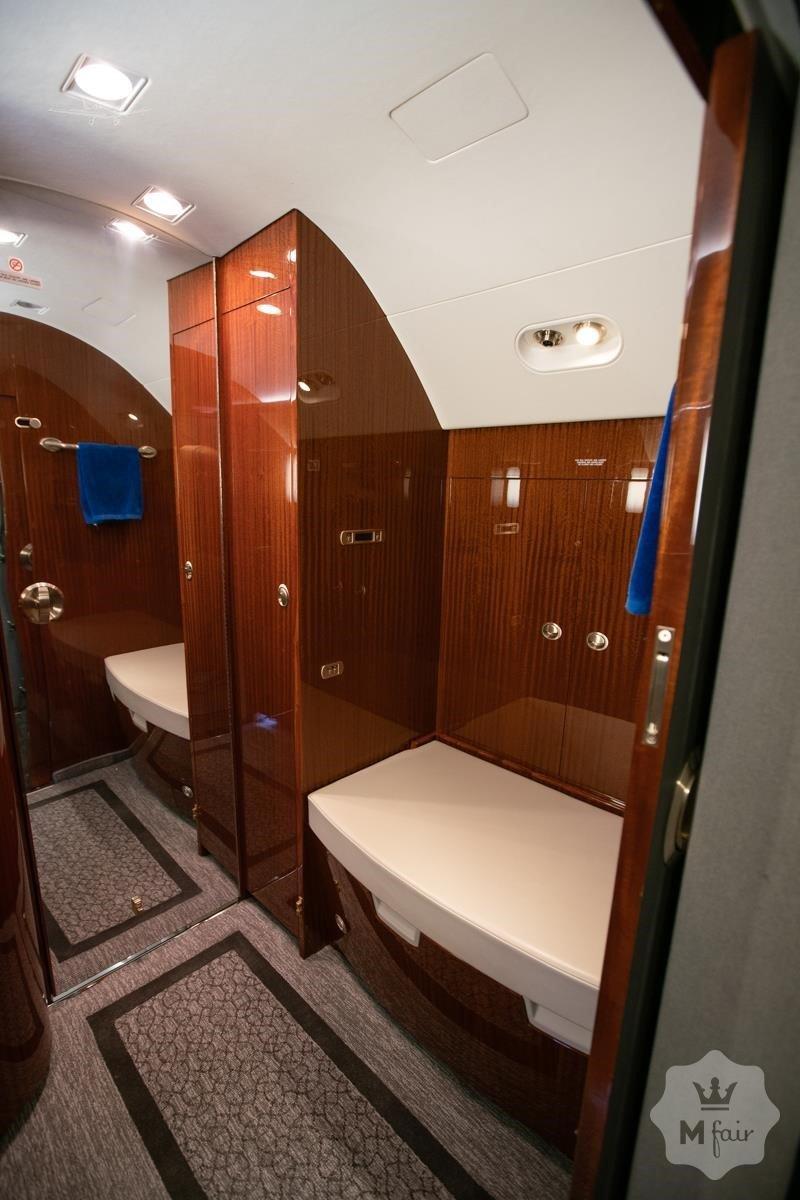 Продажа частного самолета Gulfstream G450 '2012