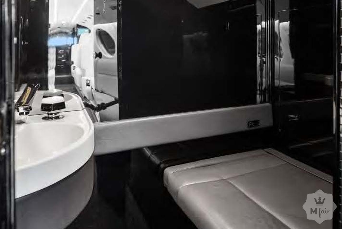 Продажа дальнемагистрального бизнес-джета Dassault Falcon 50 '1982