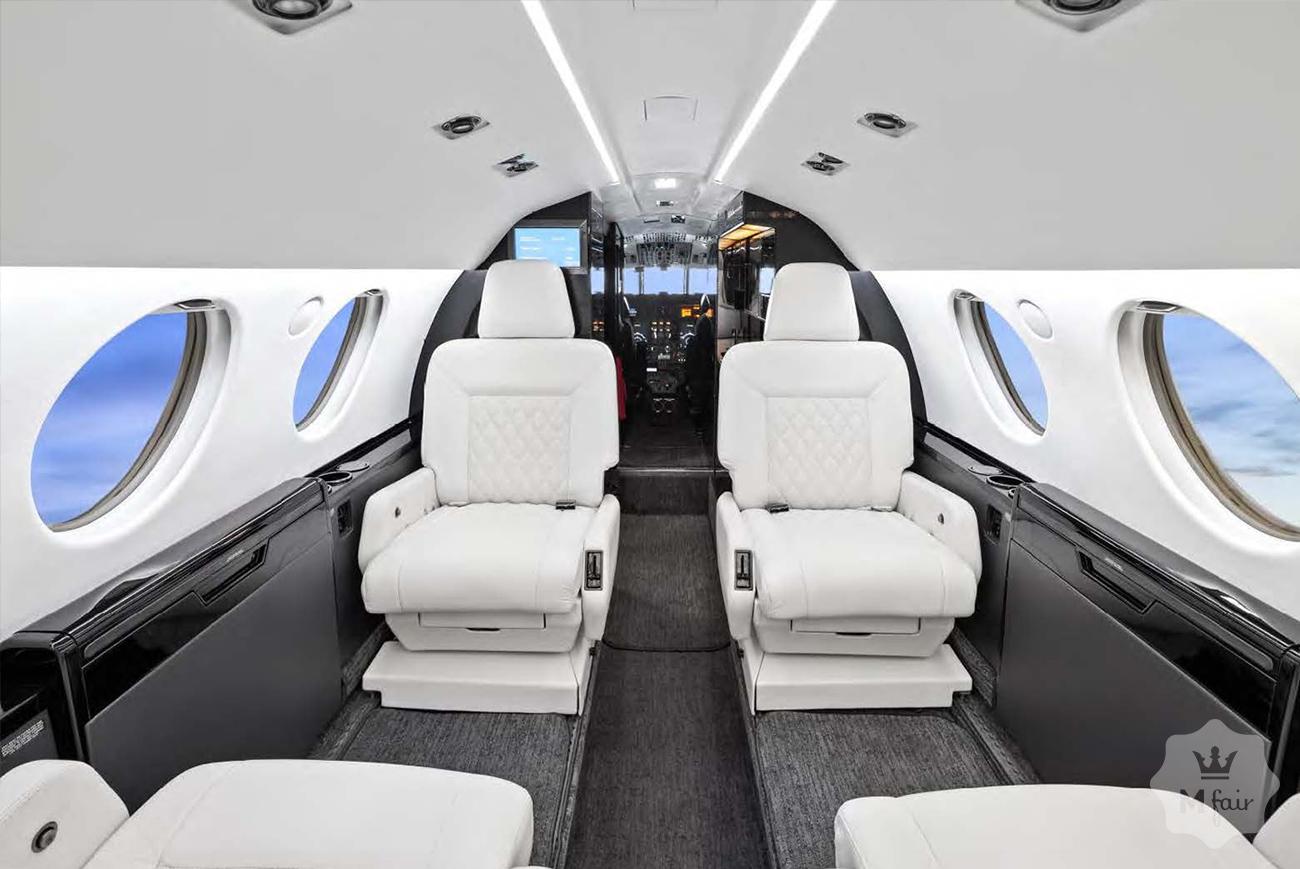 Продажа дальнемагистрального бизнес-джета Dassault Falcon 50 '1982