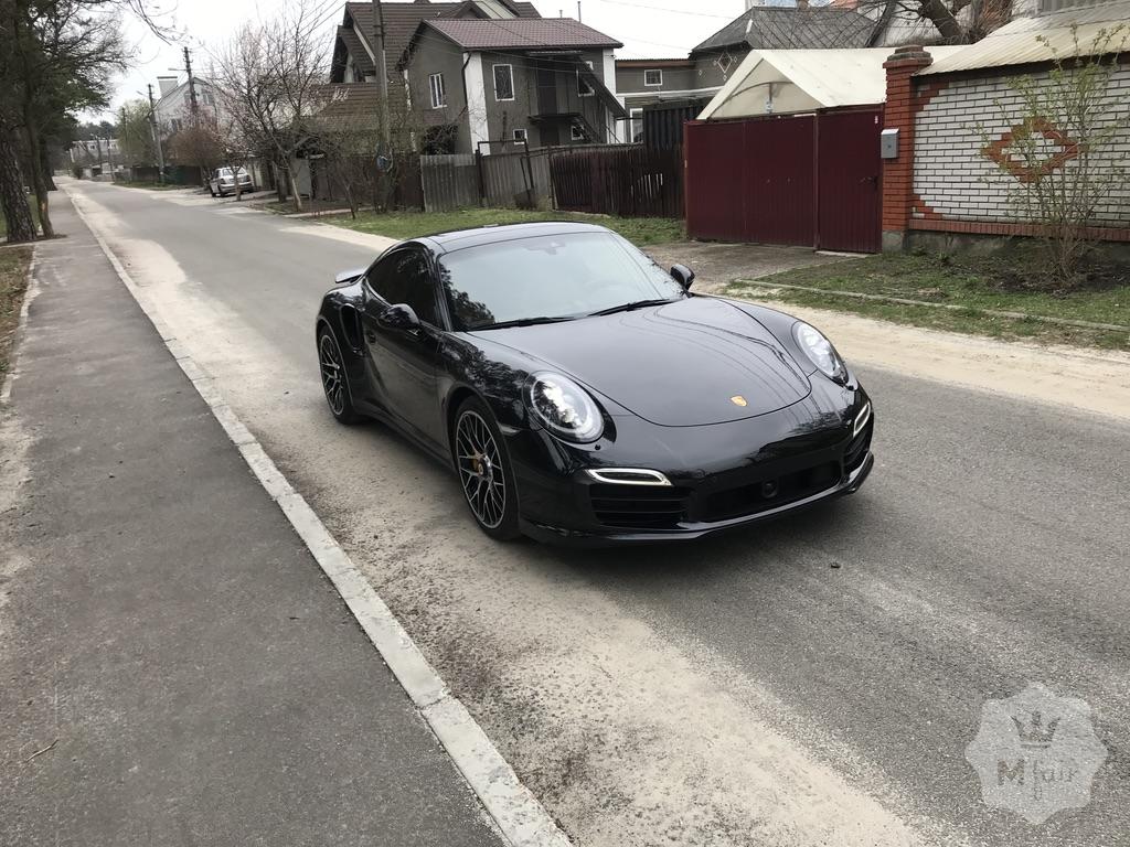 Продажа спортивного Porsche 911 Turbo S '2015 в Киеве