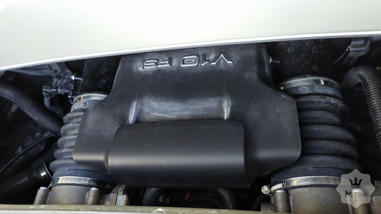 Продажа кабриолета Audi R8 V10 Spyder 5.2 FSI quattro '2011 в Киеве