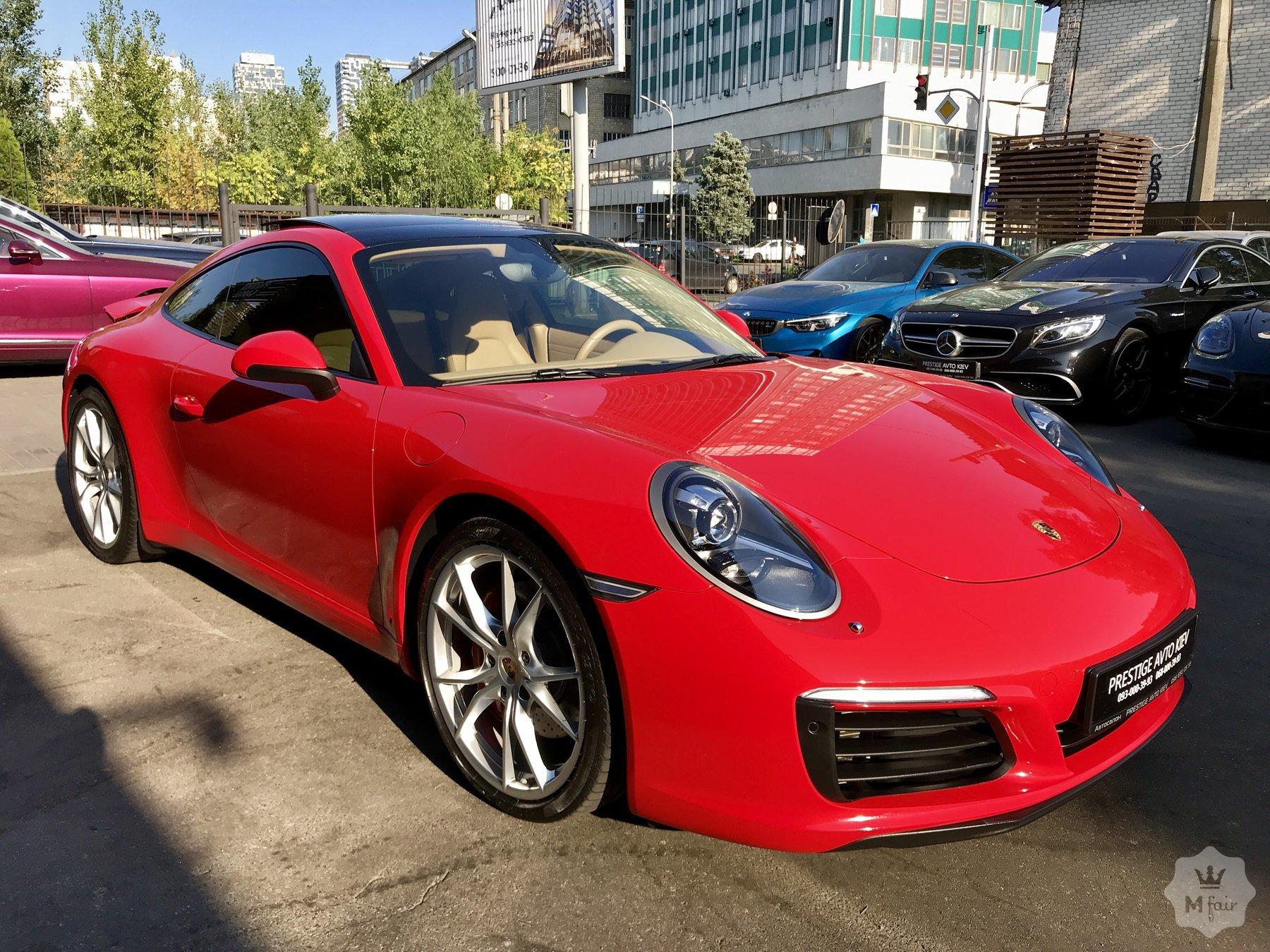 Продажа спорткара Porsche 911 Carrera S '2016 в Киеве