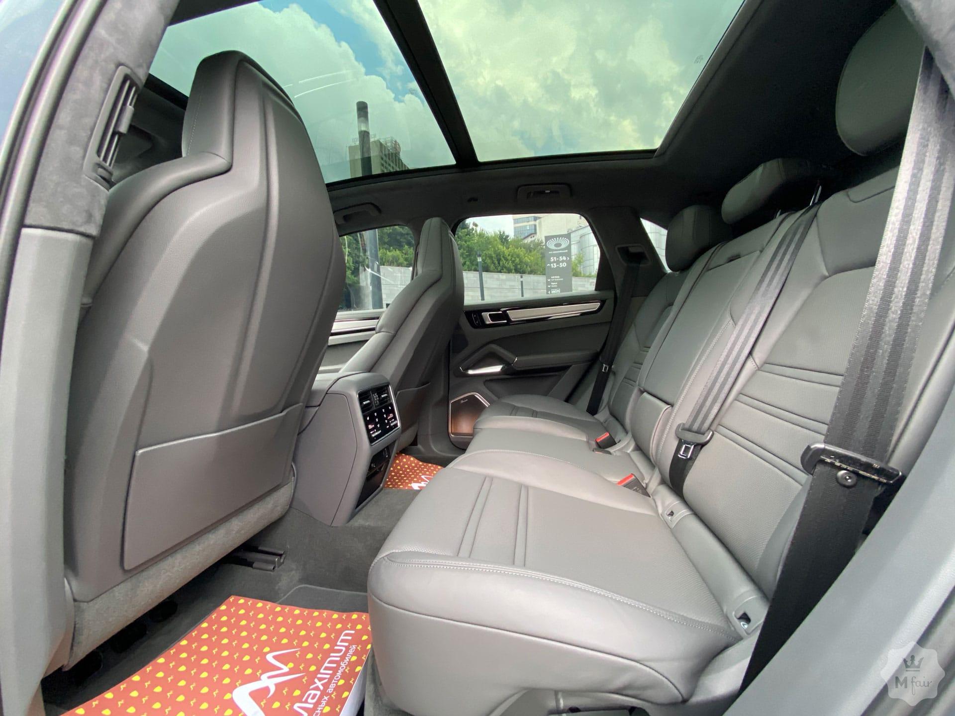 Продажа нового Porsche Cayenne Turbo '2019 в Киеве