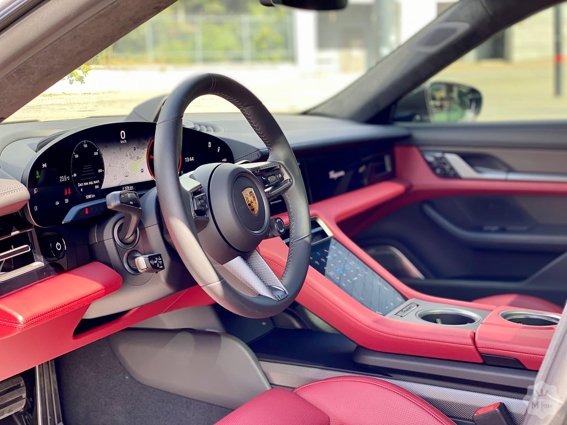 Продажа спорткара Porsche Taycan Turbo S '2020 в Киеве