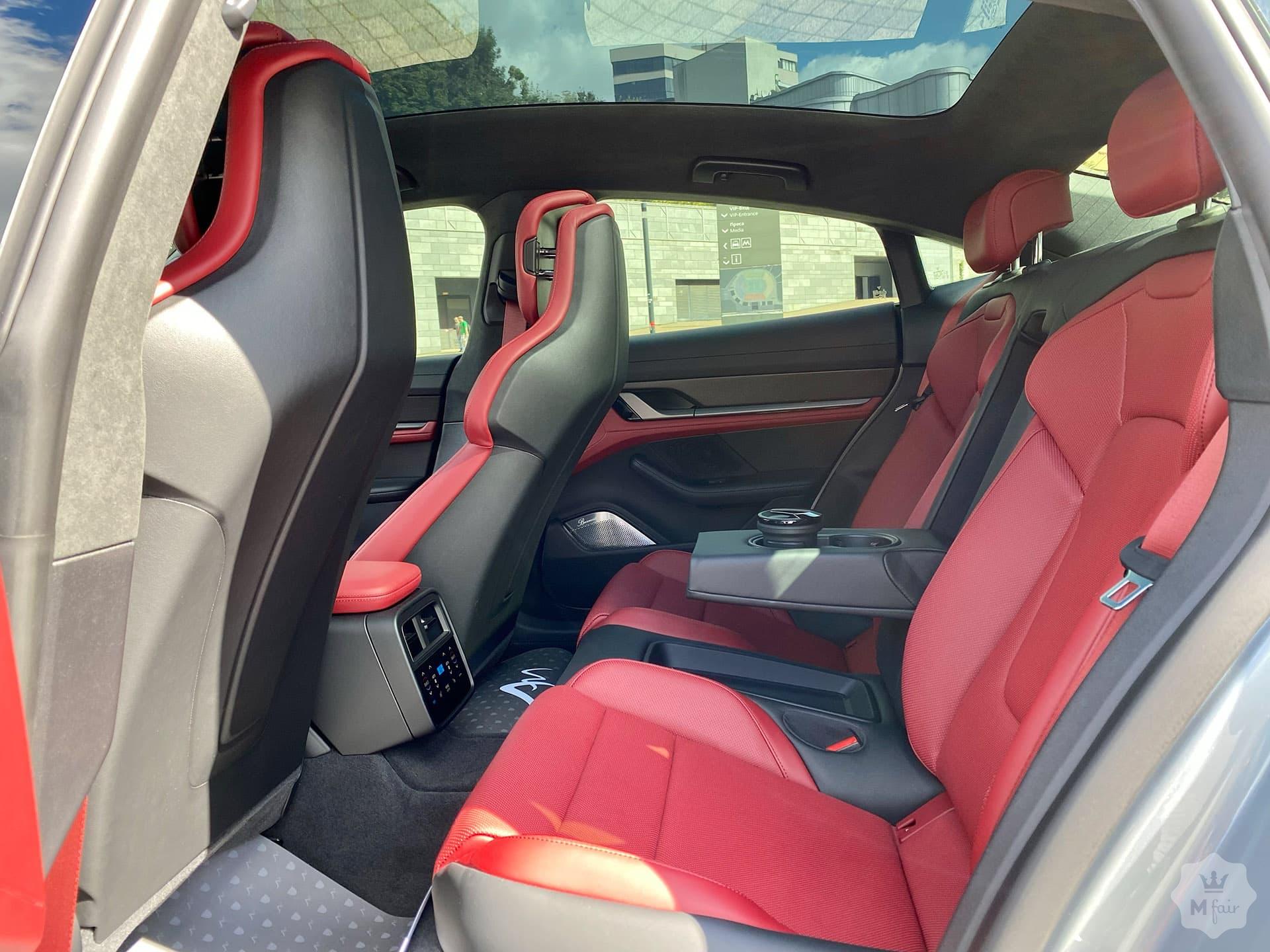 Продажа спорткара Porsche Taycan Turbo S '2020 в Киеве