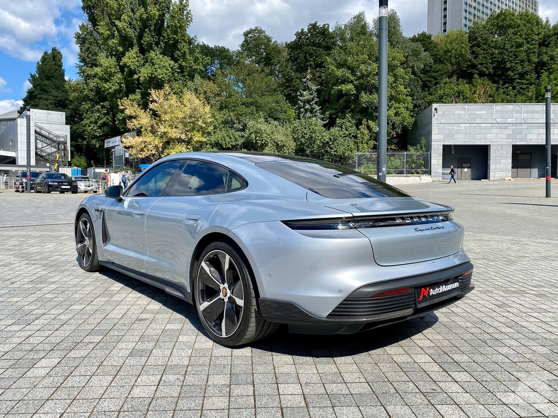 Продажа спорткара Porsche Taycan Turbo S '2020 в Киеве