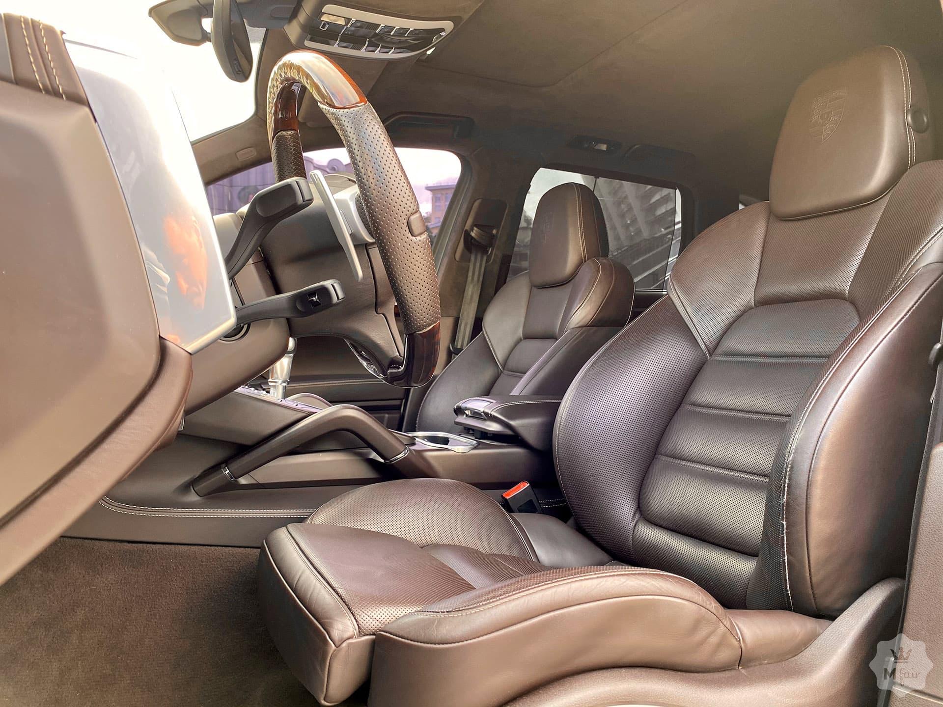 Продажа Porsche Cayenne Turbo Lumma '2011 в Киеве