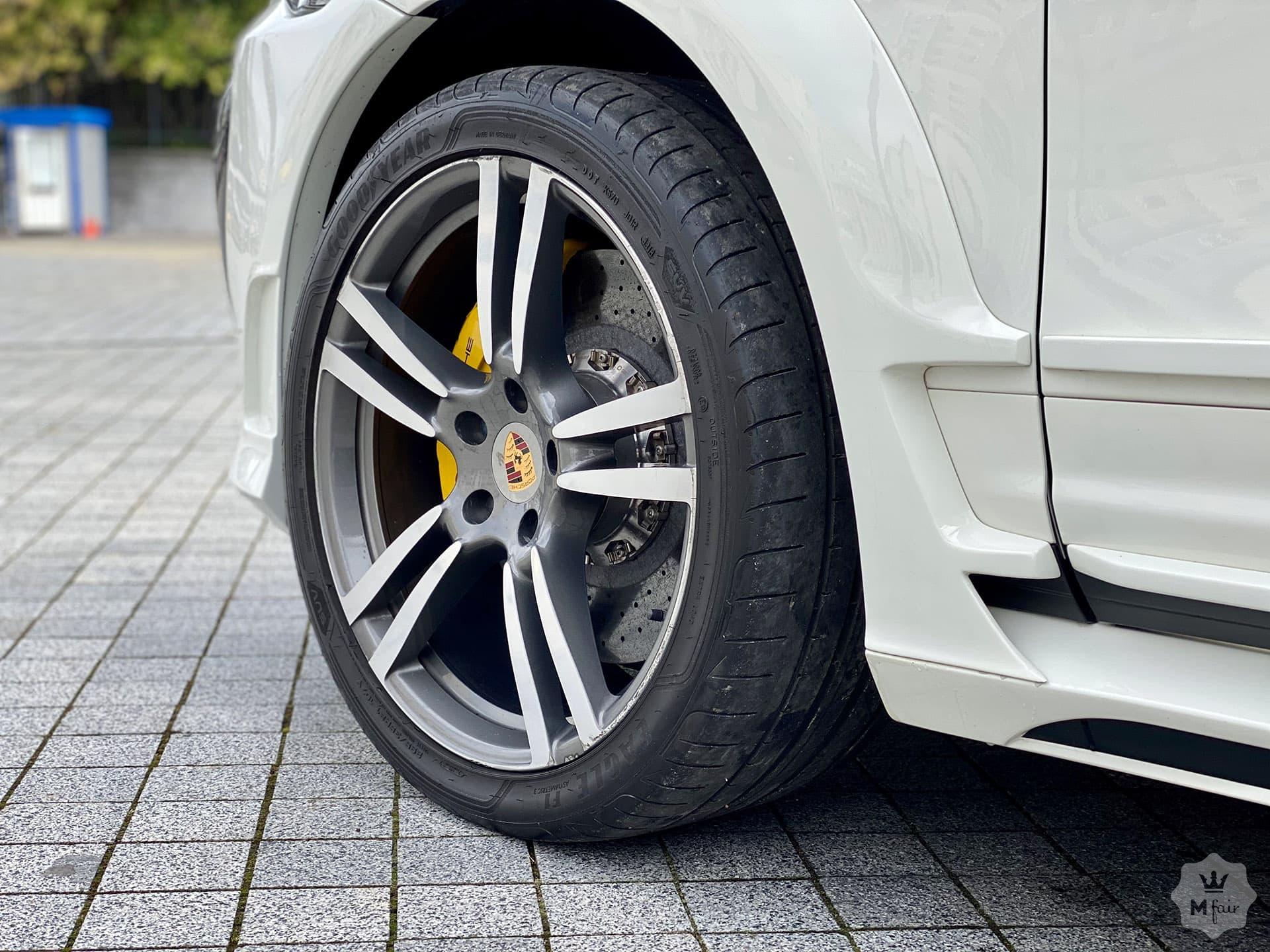 Продажа Porsche Cayenne Turbo Lumma '2011 в Киеве