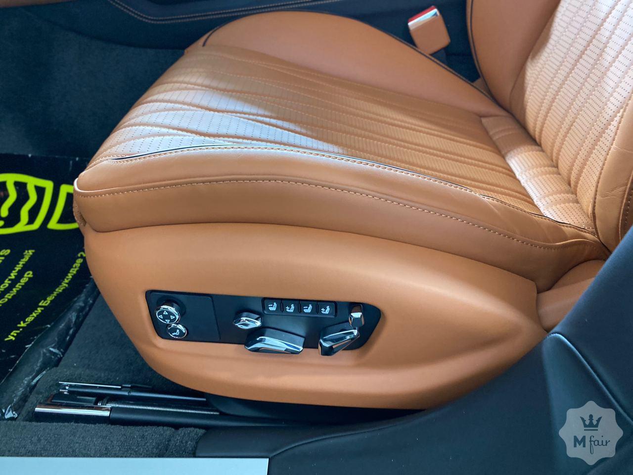 Продажа нового Bentley Flying Spur 6.0 W12 First Edition '2020 в Киеве