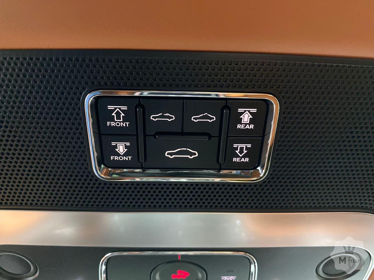 Продажа нового Bentley Flying Spur 6.0 W12 First Edition '2020 в Киеве