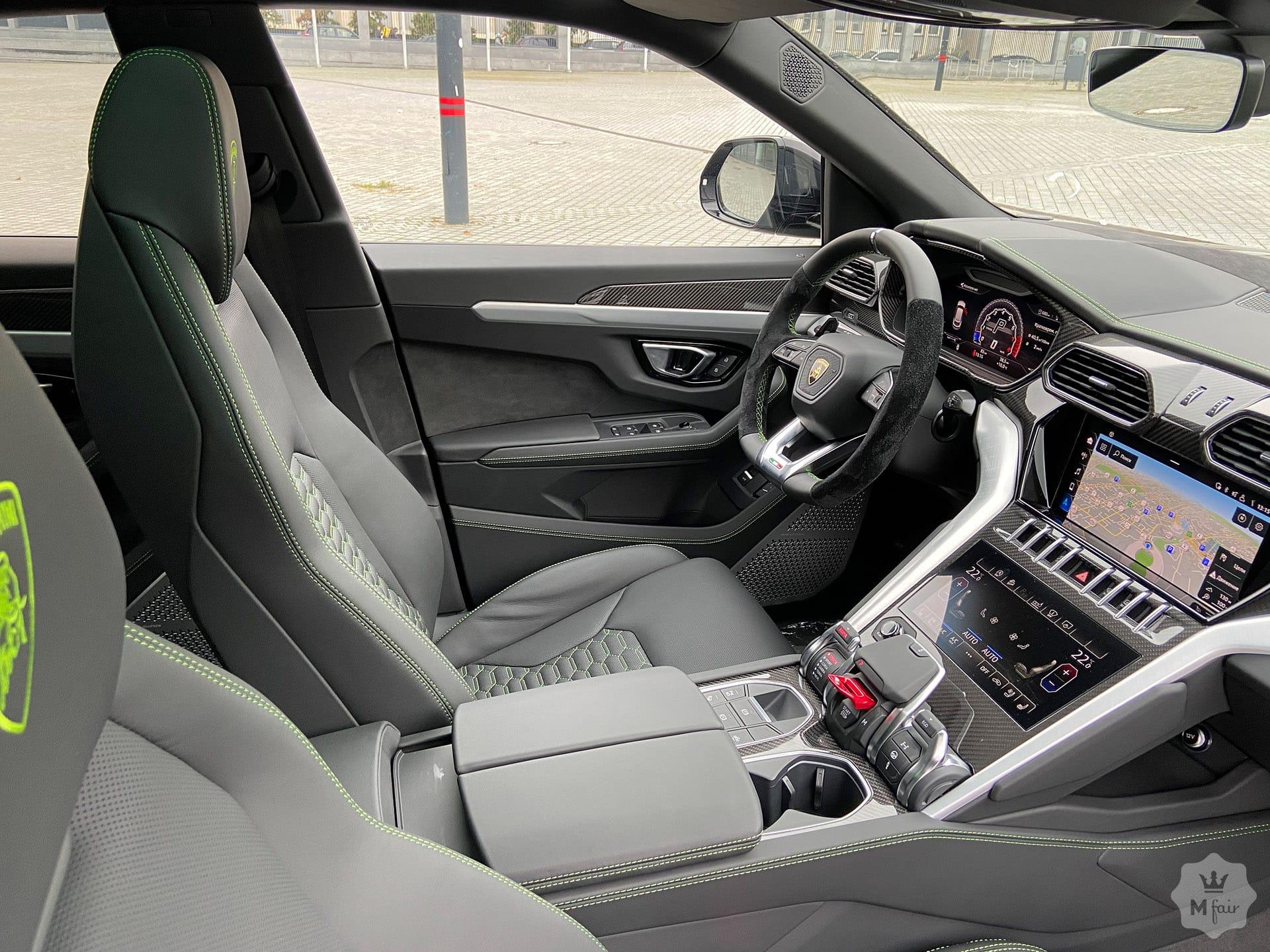 Продажа спортивного кроссовера Lamborghini Urus 4.0 AMT 4WD '2020 в Киеве