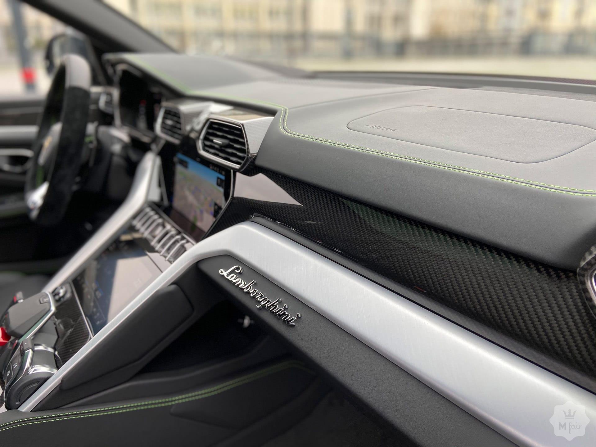 Продажа спортивного кроссовера Lamborghini Urus 4.0 AMT 4WD '2020 в Киеве