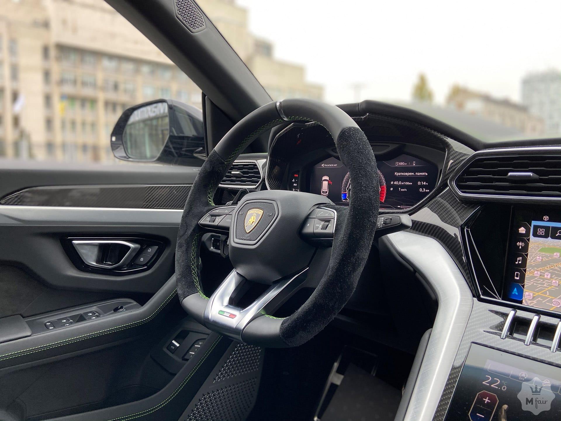 Продажа спортивного кроссовера Lamborghini Urus 4.0 AMT 4WD '2020 в Киеве