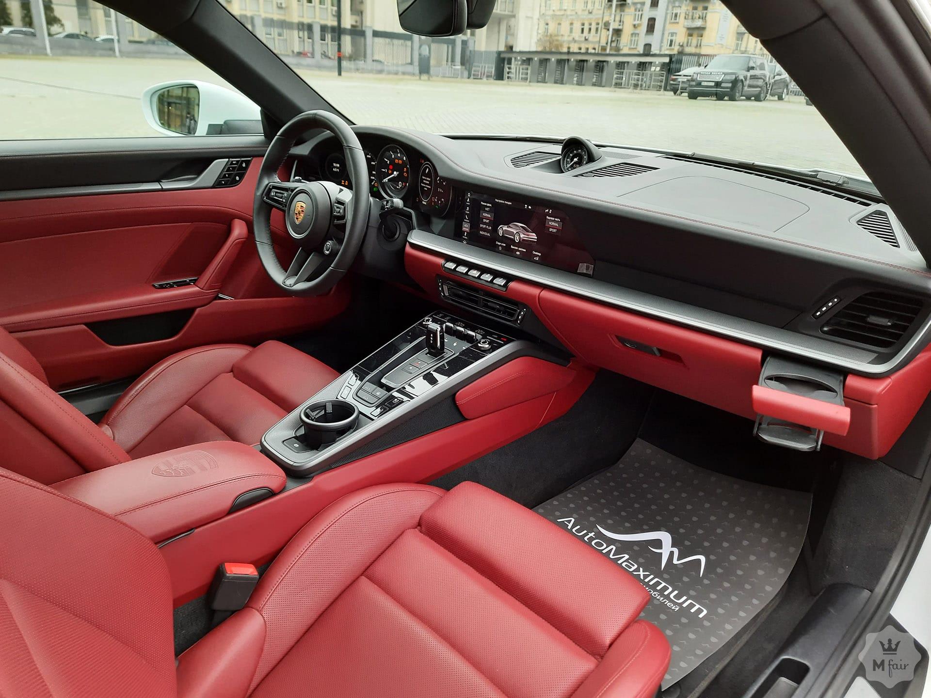 Продажа спорткара Porsche 911 Carrera 4S '2019 в Киеве