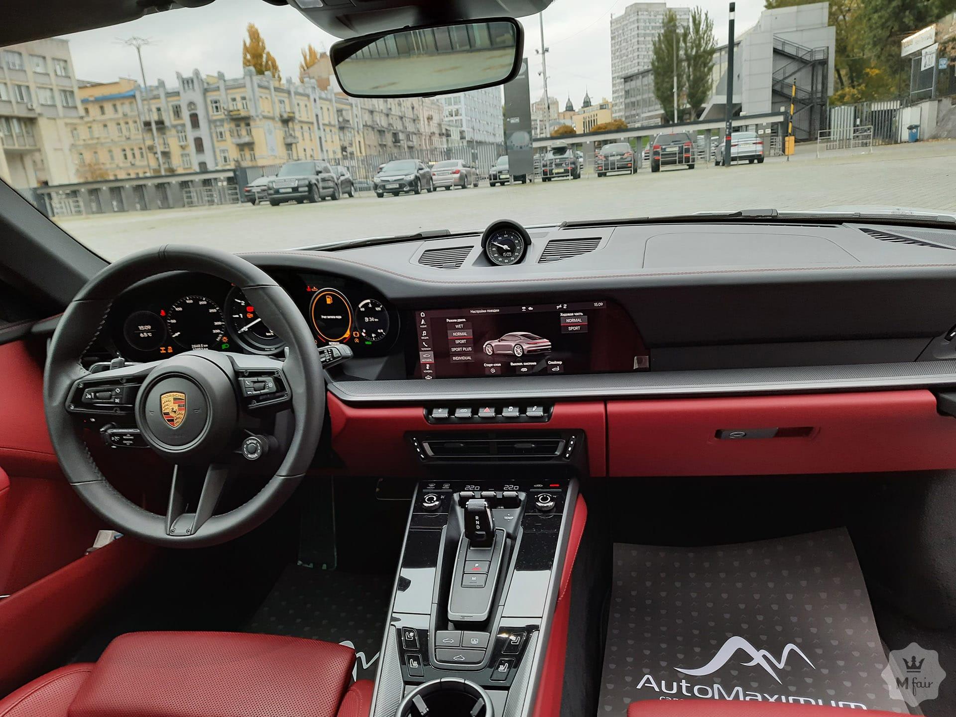 Продажа спорткара Porsche 911 Carrera 4S '2019 в Киеве