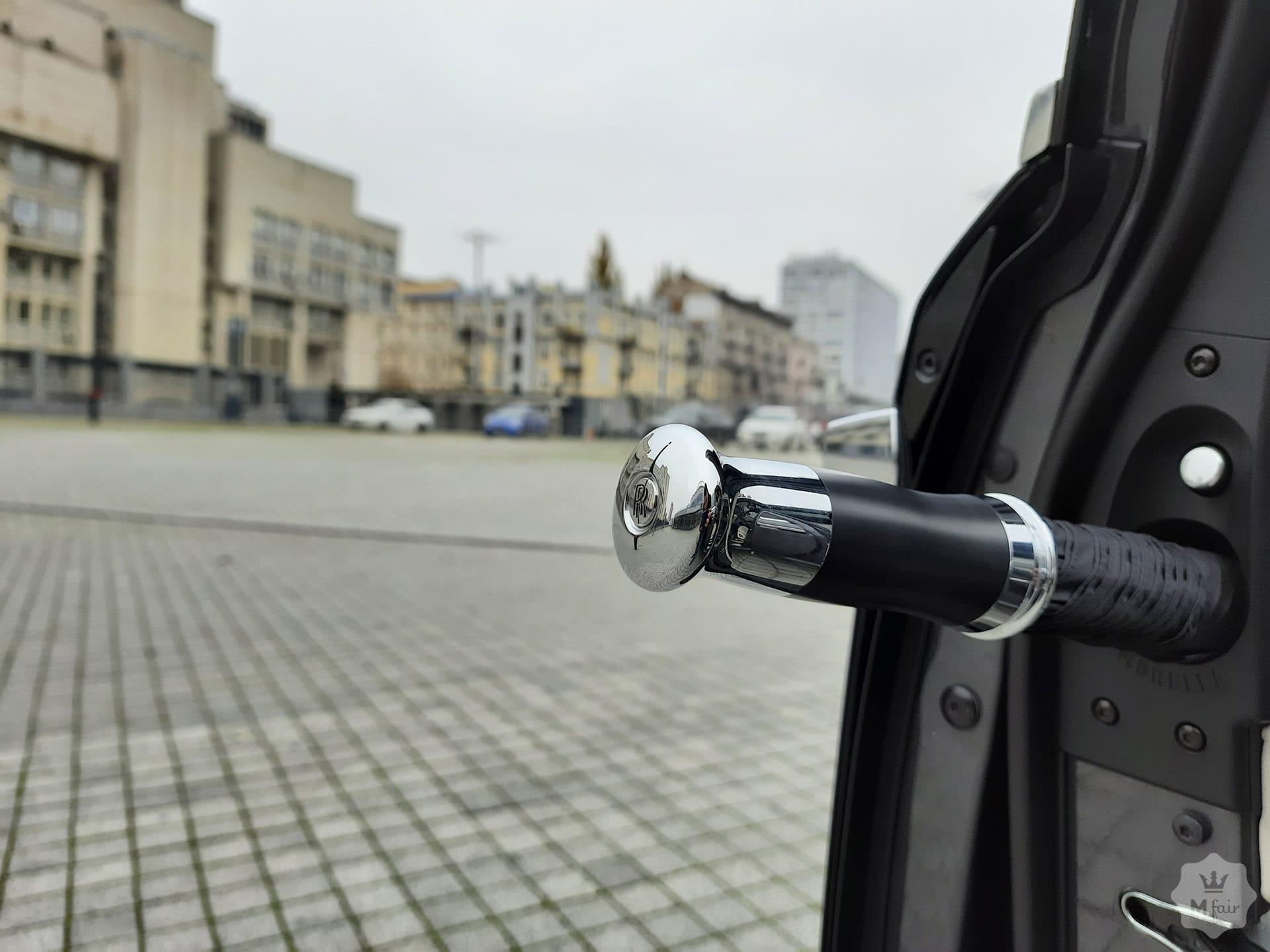 Продажа официального Rolls-Royce Ghost '2013 в Киеве