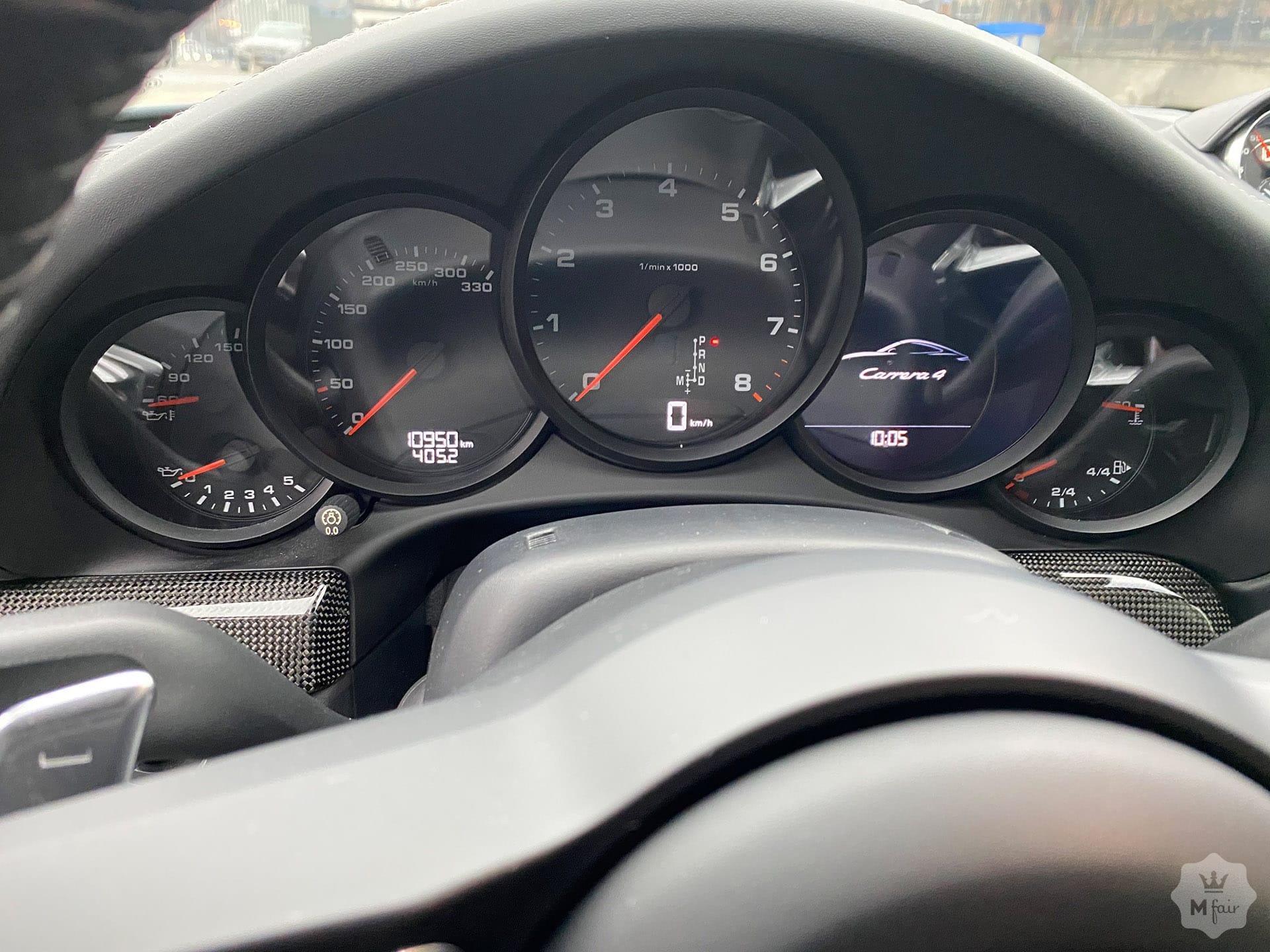 Продажа спорткара Porsche 911 Carrera 4 '2017 в Киеве