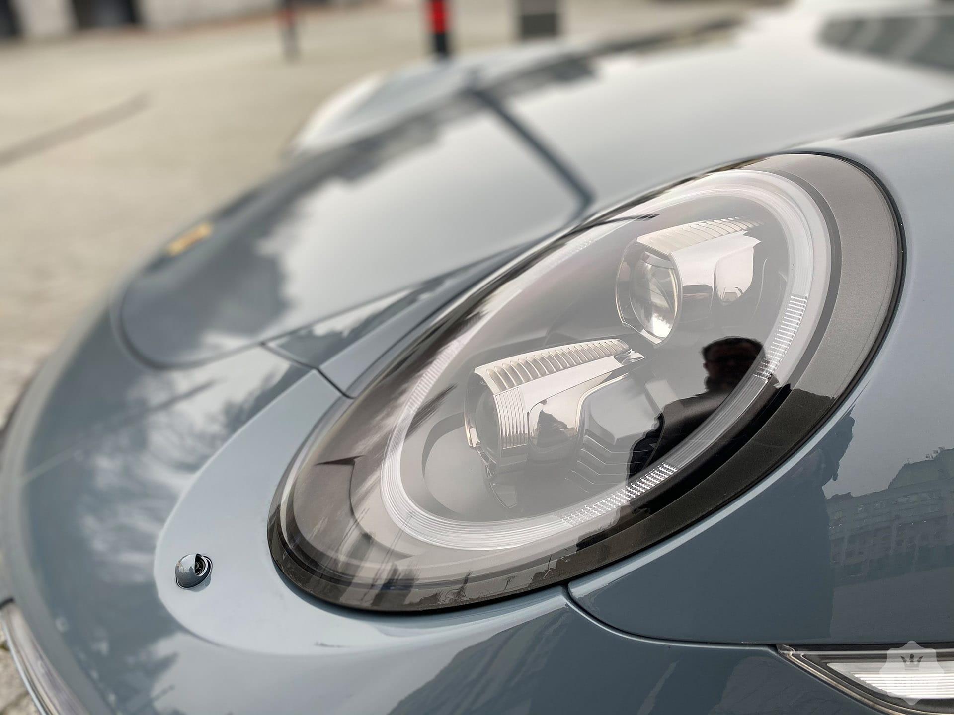 Продажа спорткара Porsche 911 Carrera 4 '2017 в Киеве