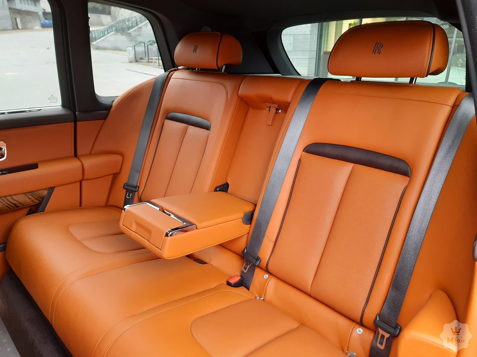 Продажа люксового внедорожника Rolls Royce Cullinan '2019 в Киеве