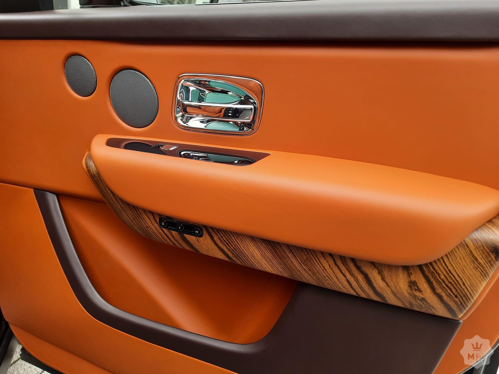 Продажа люксового внедорожника Rolls Royce Cullinan '2019 в Киеве