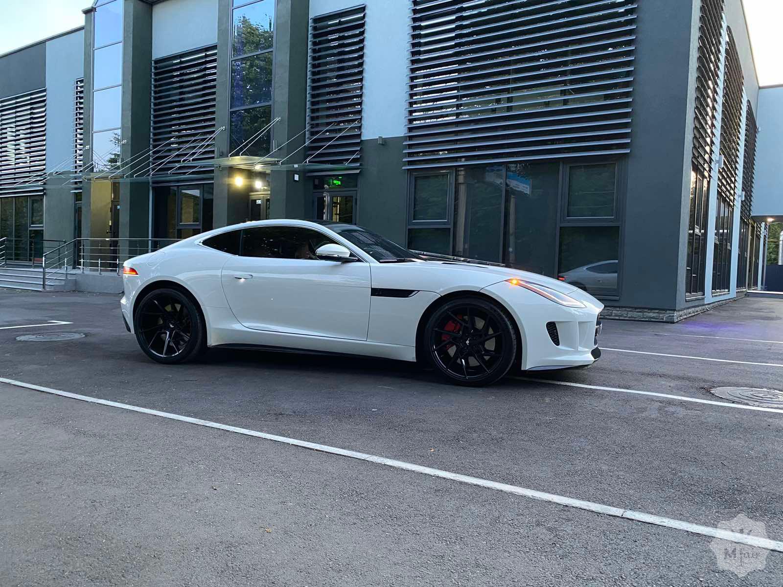 Продажа оригинального спорткара Jaguar F Type R '2015 в Виннице