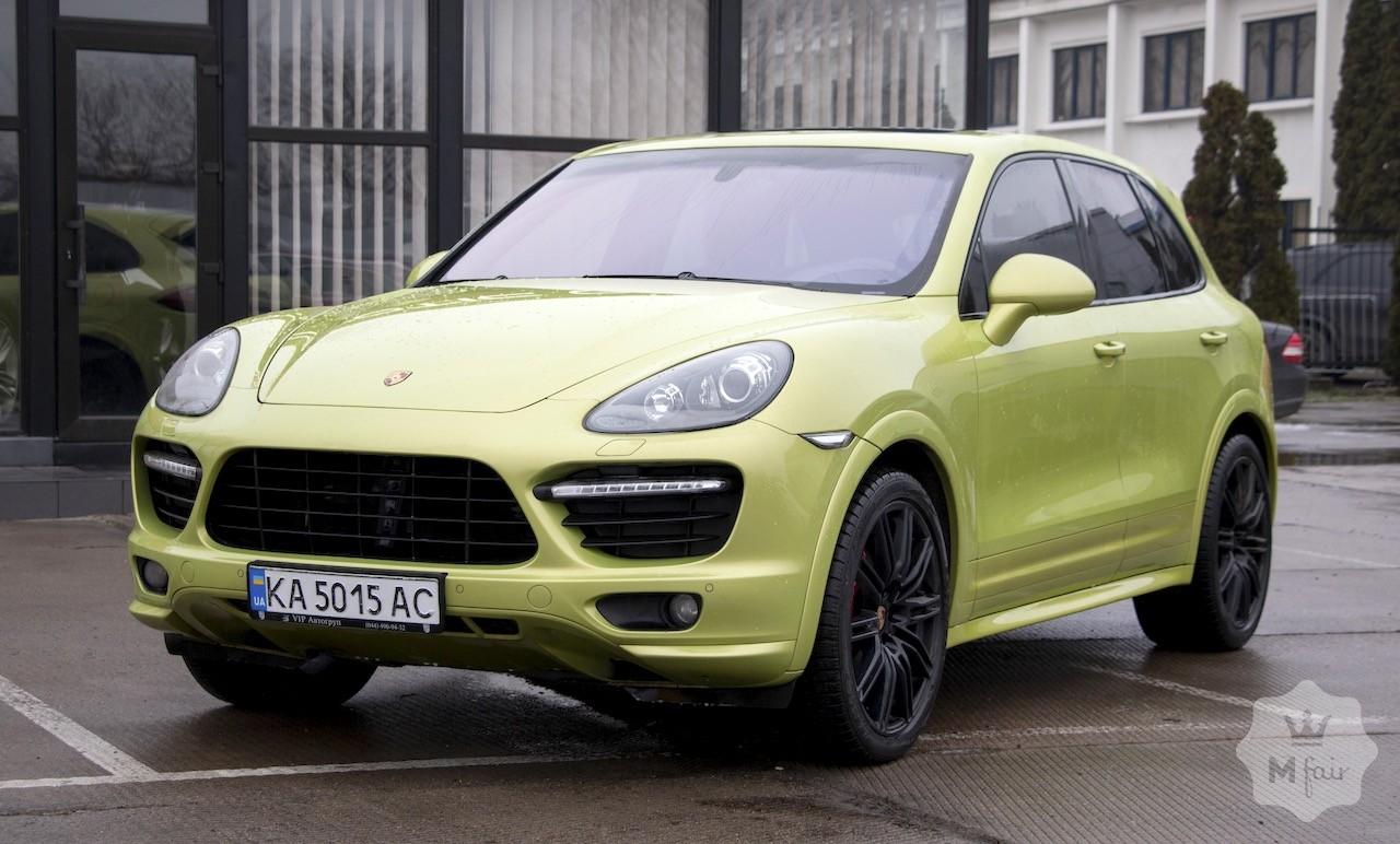 Прокат Porsche Cayenne GTS без водителя в Киеве
