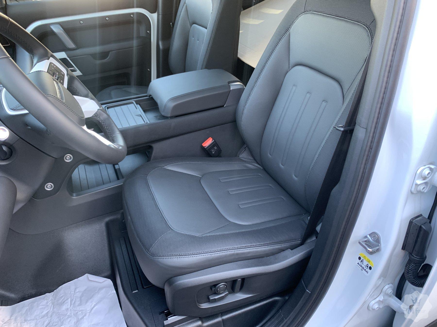 Продажа нового Land Rover Defender P400 X-Dynamic '2021 в Киеве