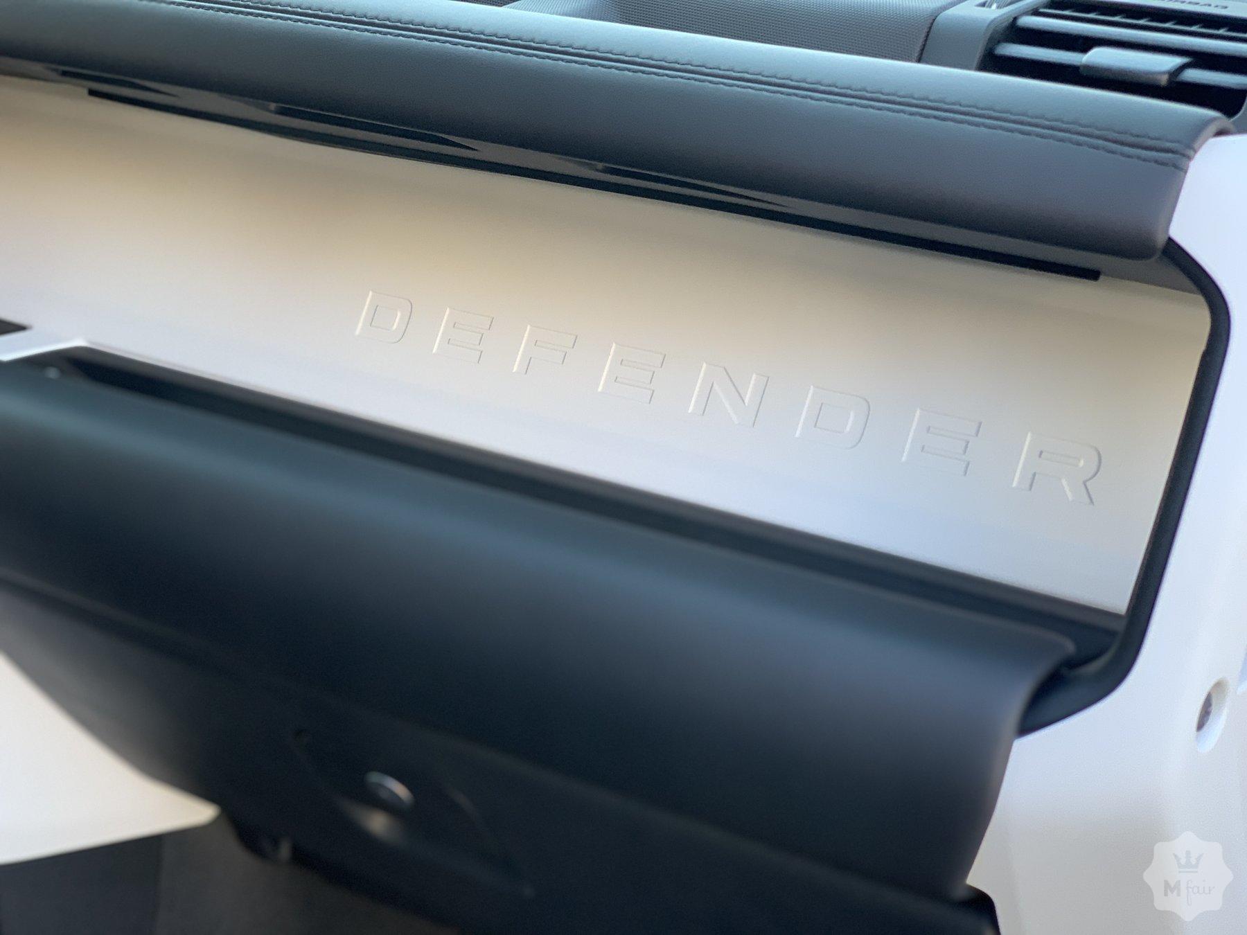 Продажа нового Land Rover Defender P400 X-Dynamic '2021 в Киеве