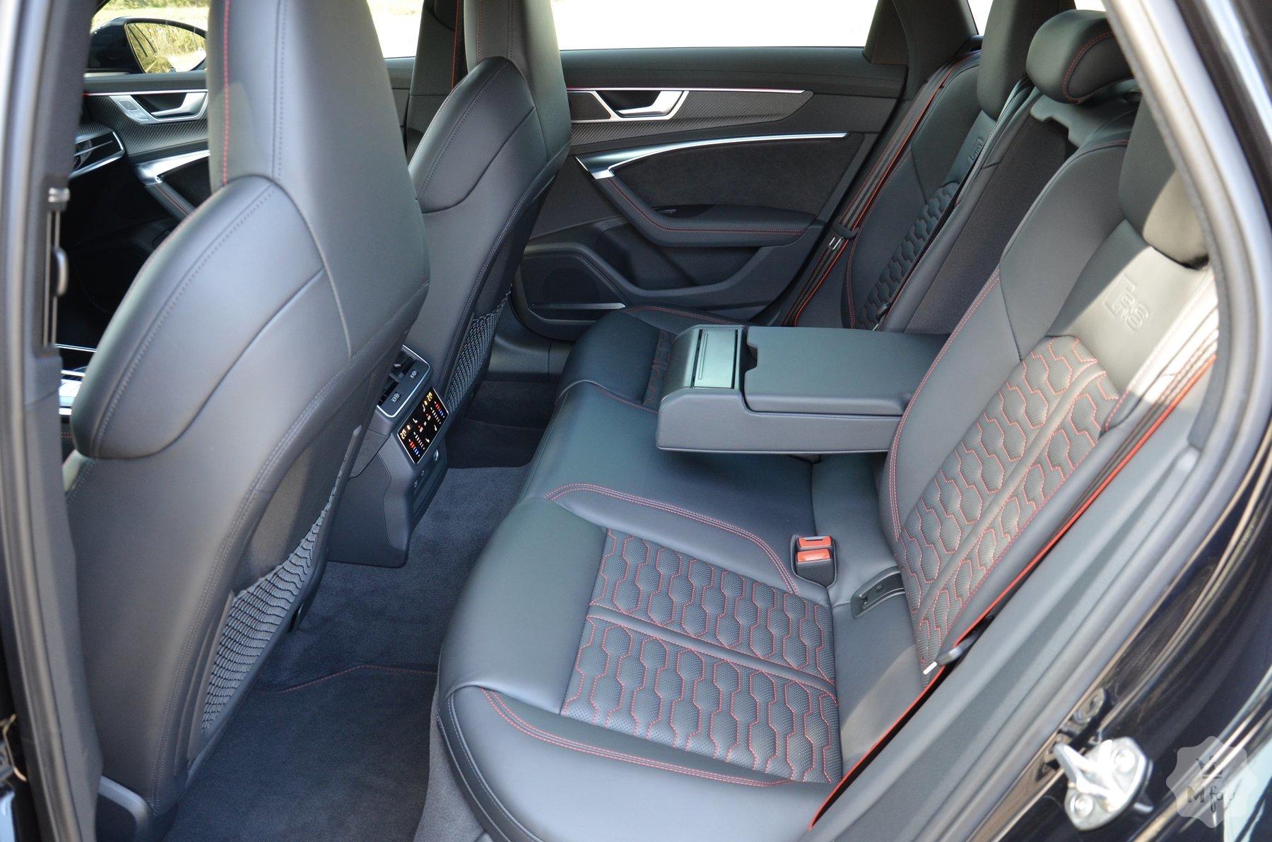 Продажа новой официальной Audi RS6 4.0 TFSI quattro tiptronic '2020 в Киеве