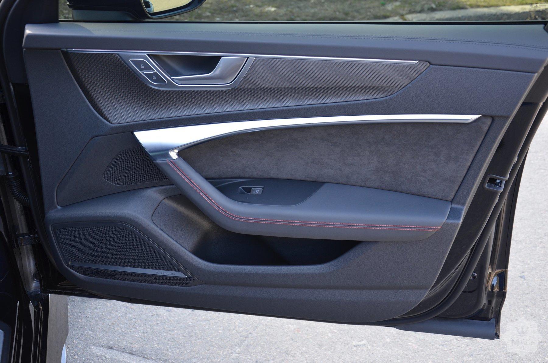 Продажа новой официальной Audi RS6 4.0 TFSI quattro tiptronic '2020 в Киеве