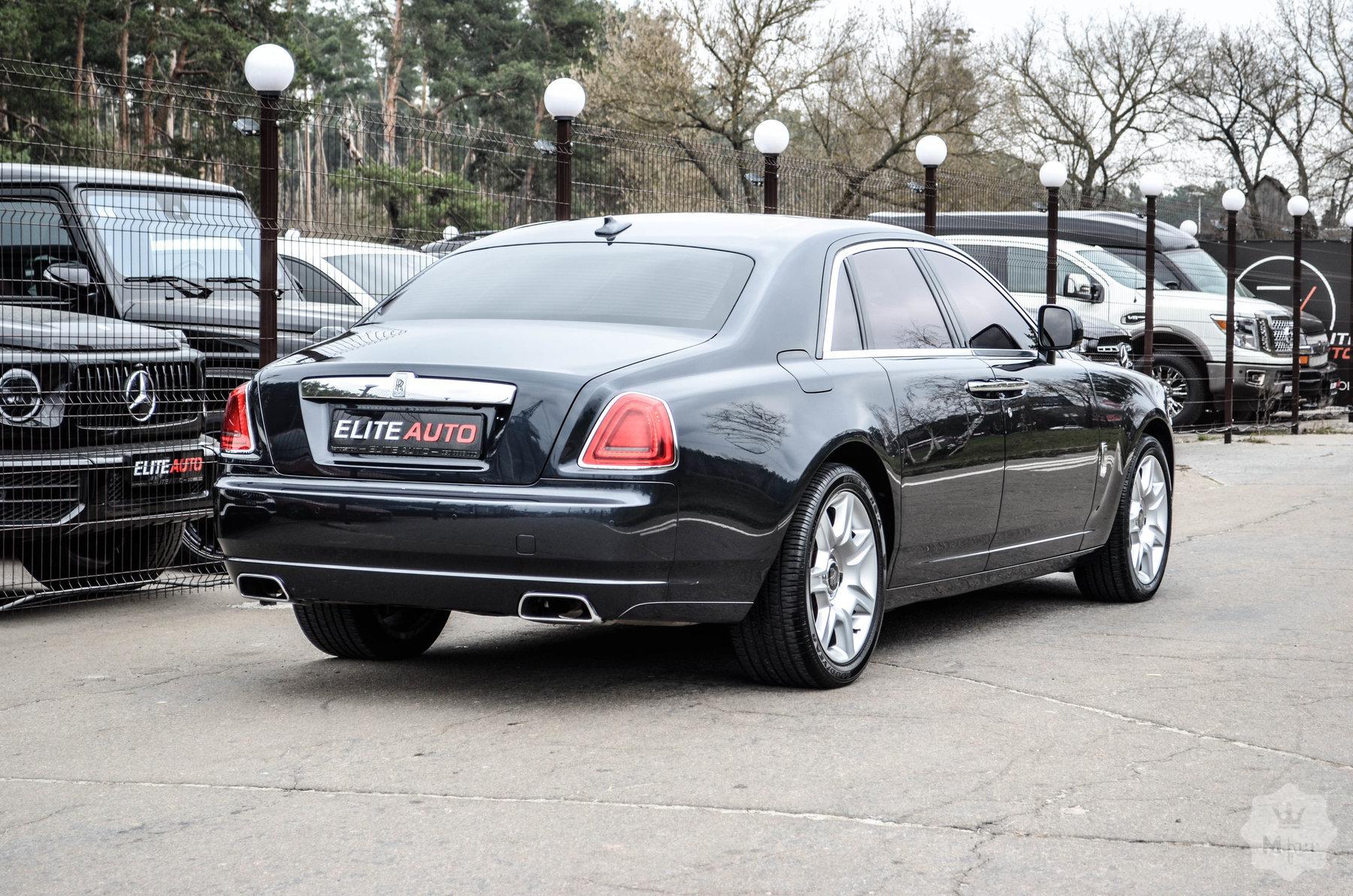 Продажа официального Rolls-Royce Ghost '2010 в Киеве
