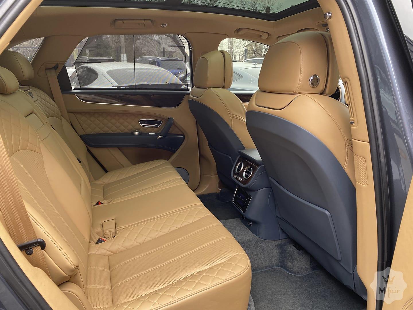 Продажа Bentley Bentayga 6.0 '2016 в Одессе