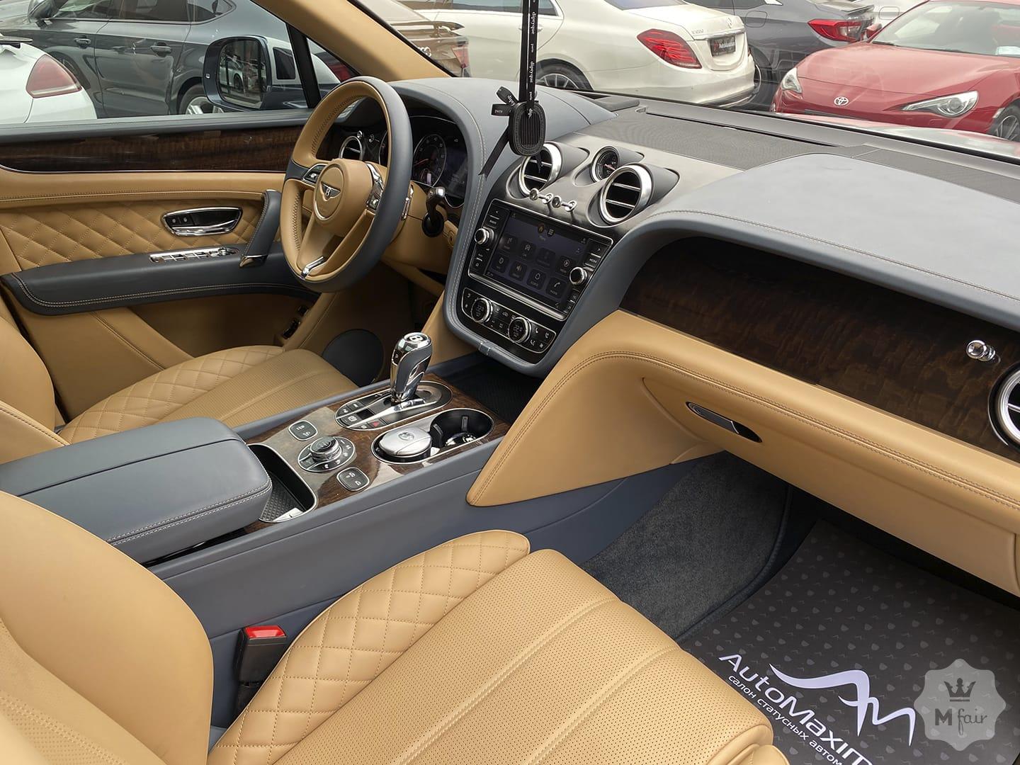 Продажа Bentley Bentayga 6.0 '2016 в Одессе