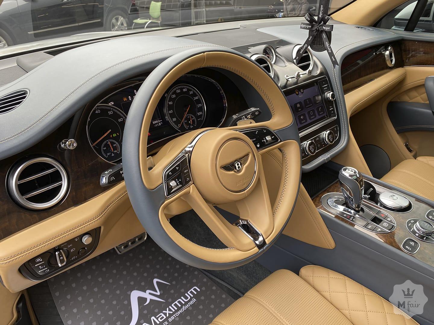 Продажа Bentley Bentayga 6.0 '2016 в Одессе