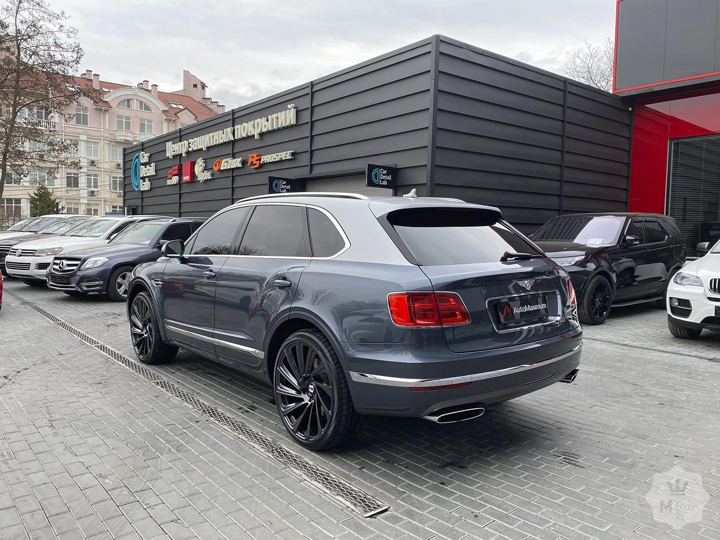 Продажа Bentley Bentayga 6.0 '2016 в Одессе