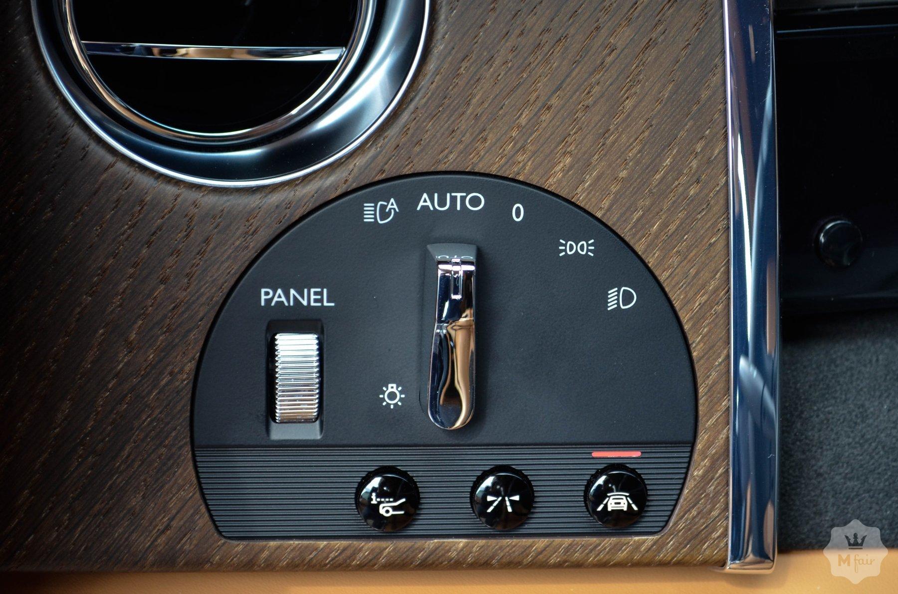 Продажа роскошного купе Rolls-Royce Wraith '2015 в Киеве