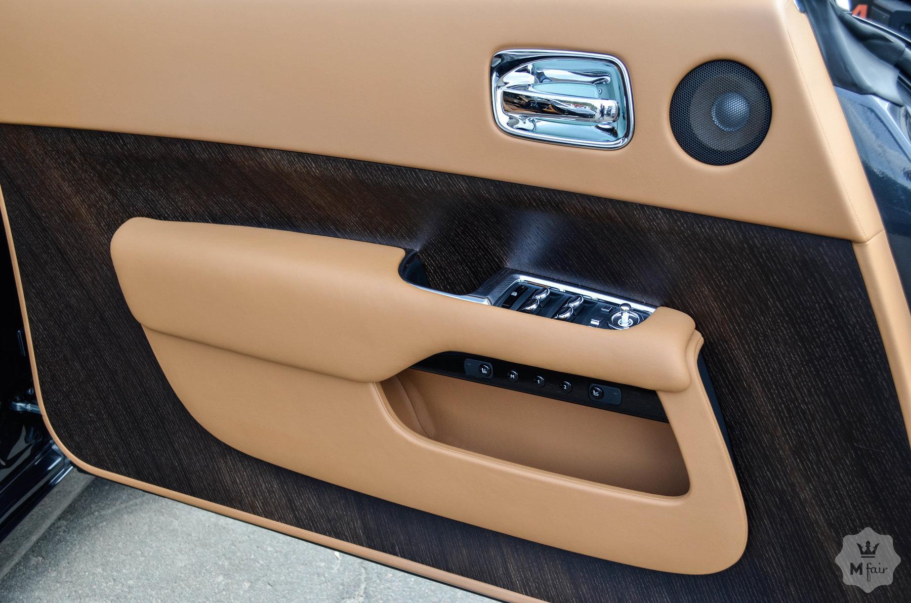 Продажа роскошного купе Rolls-Royce Wraith '2015 в Киеве