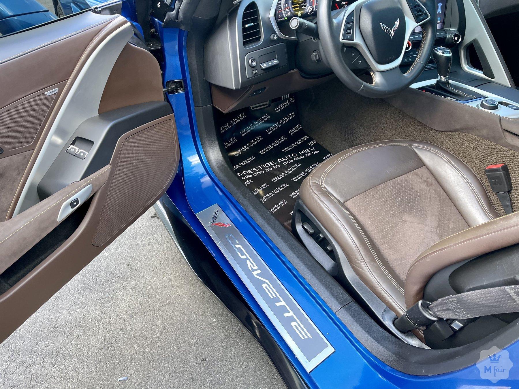 Продажа спорткара Chevrolet Corvette Stingray Z51 '2015 в Киеве