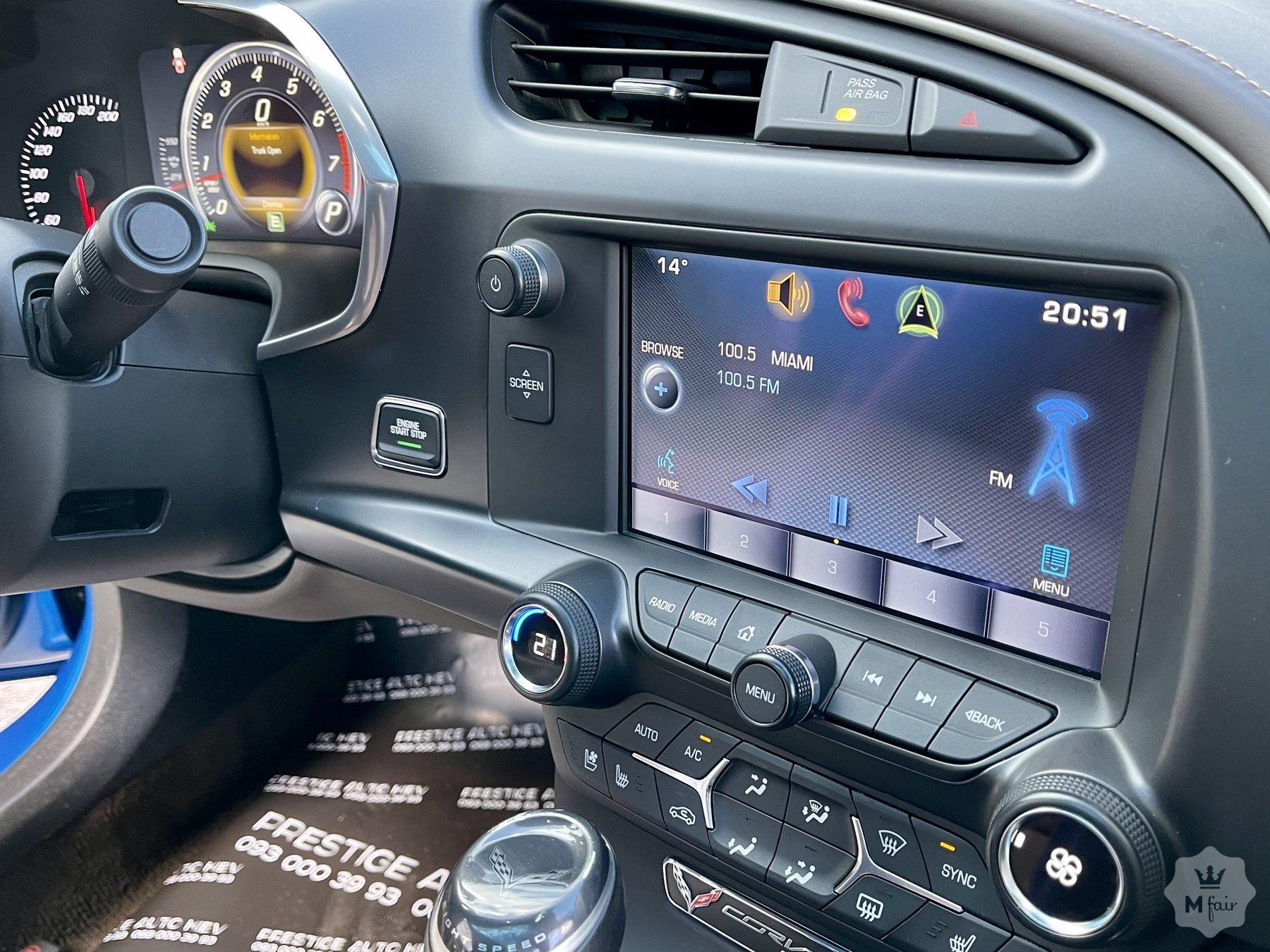 Продажа спорткара Chevrolet Corvette Stingray Z51 '2015 в Киеве