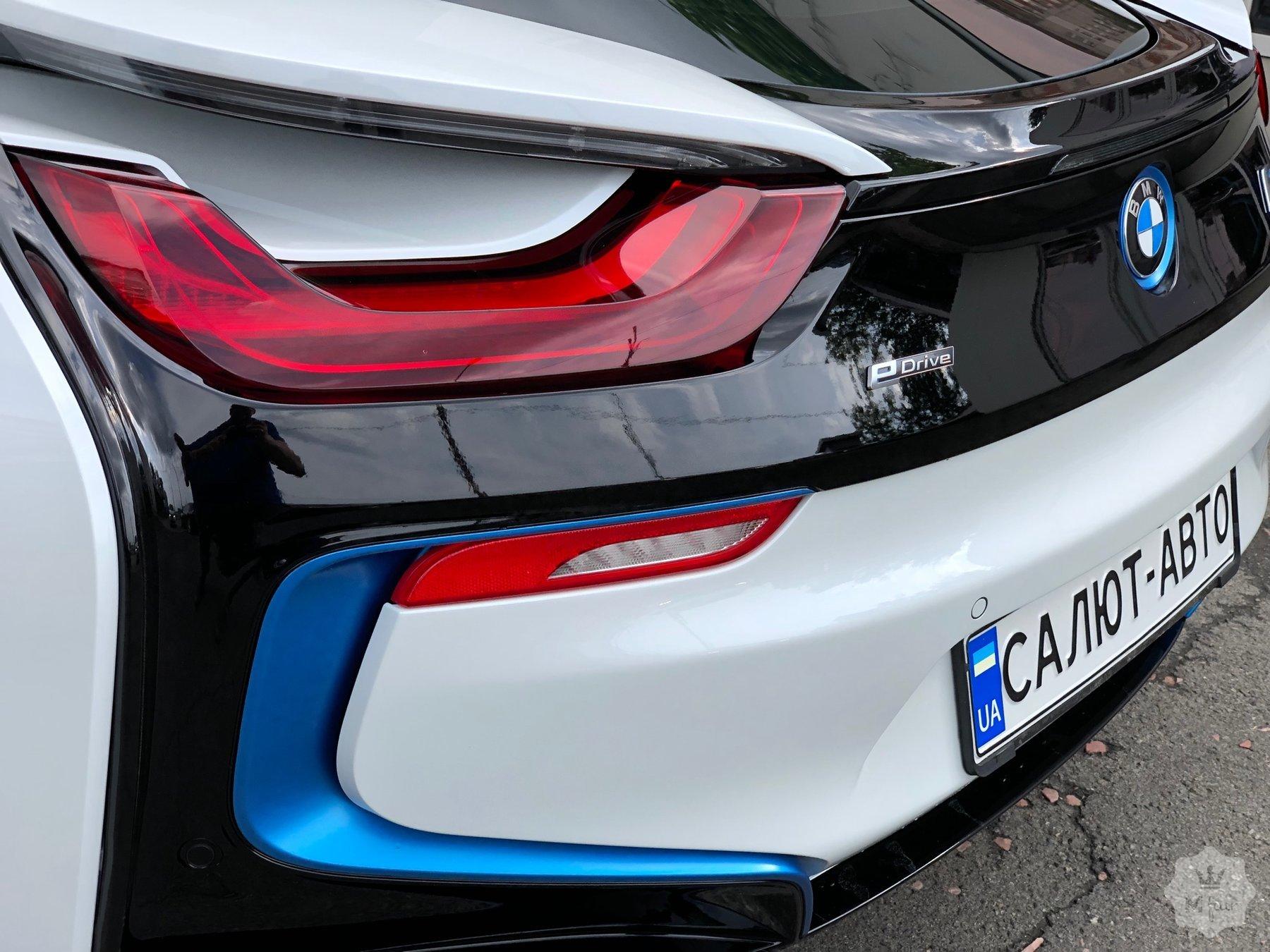 Продажа спорткара BMW i8 '2014 в Киеве
