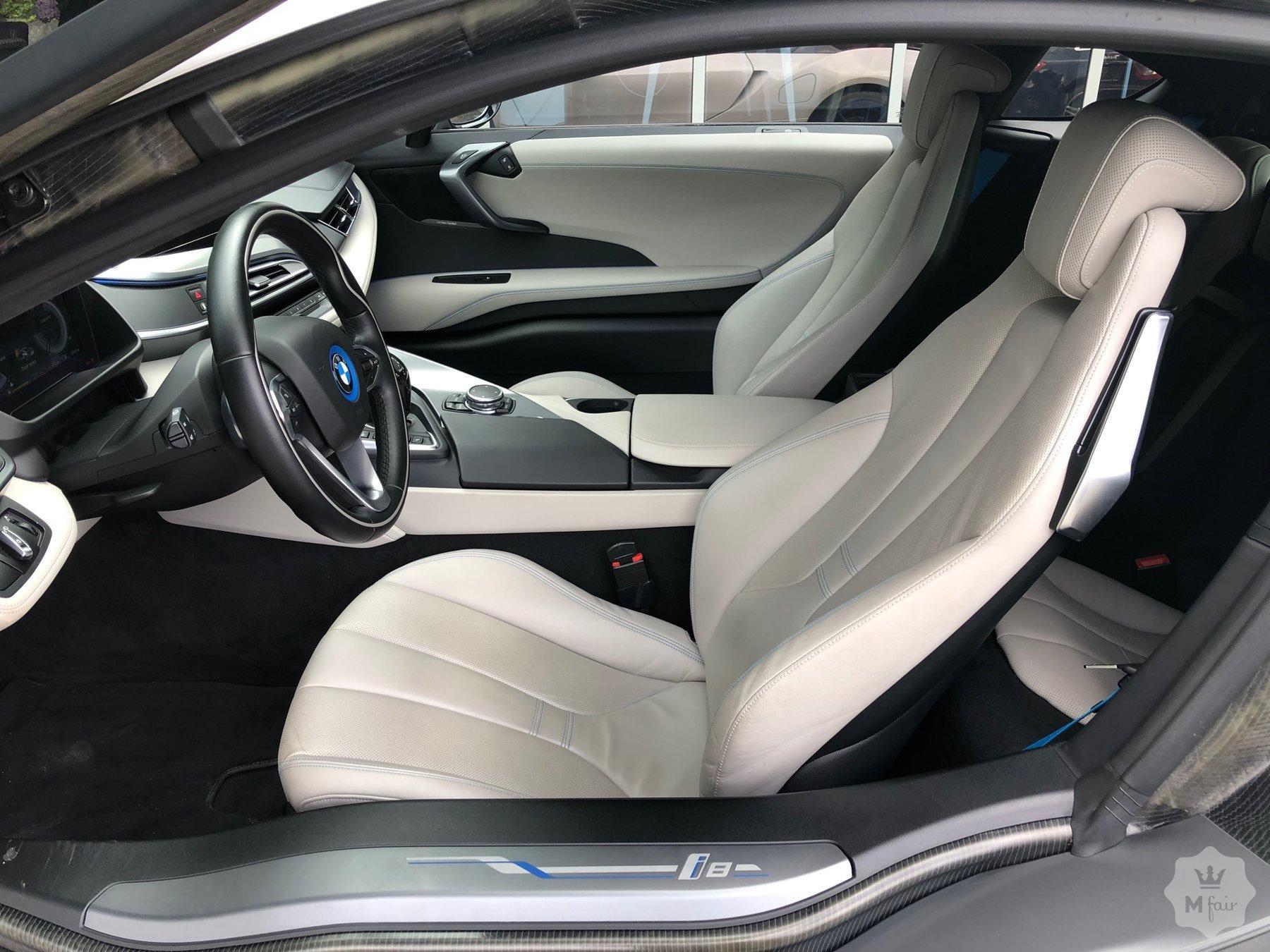 Продажа спорткара BMW i8 '2014 в Киеве