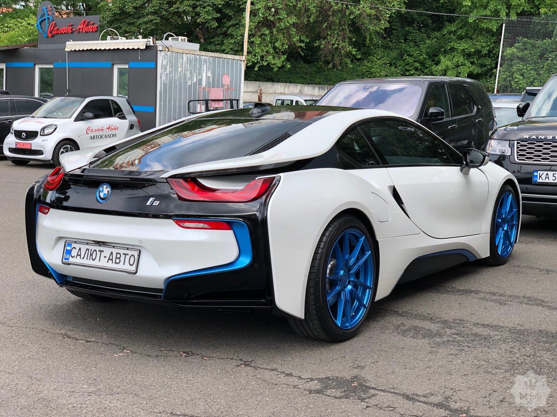 Продажа спорткара BMW i8 '2014 в Киеве