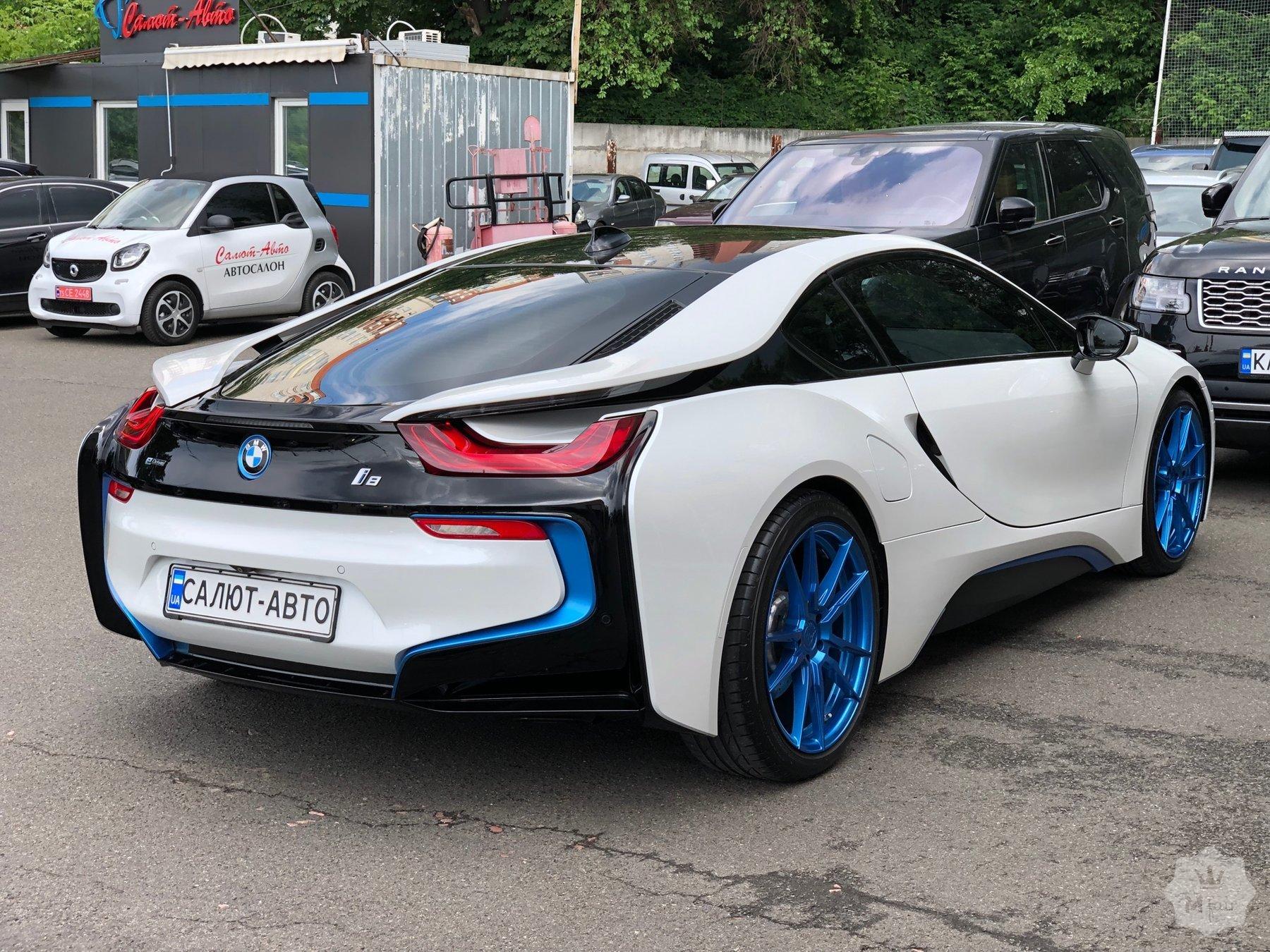 Продажа спорткара BMW i8 '2014 в Киеве