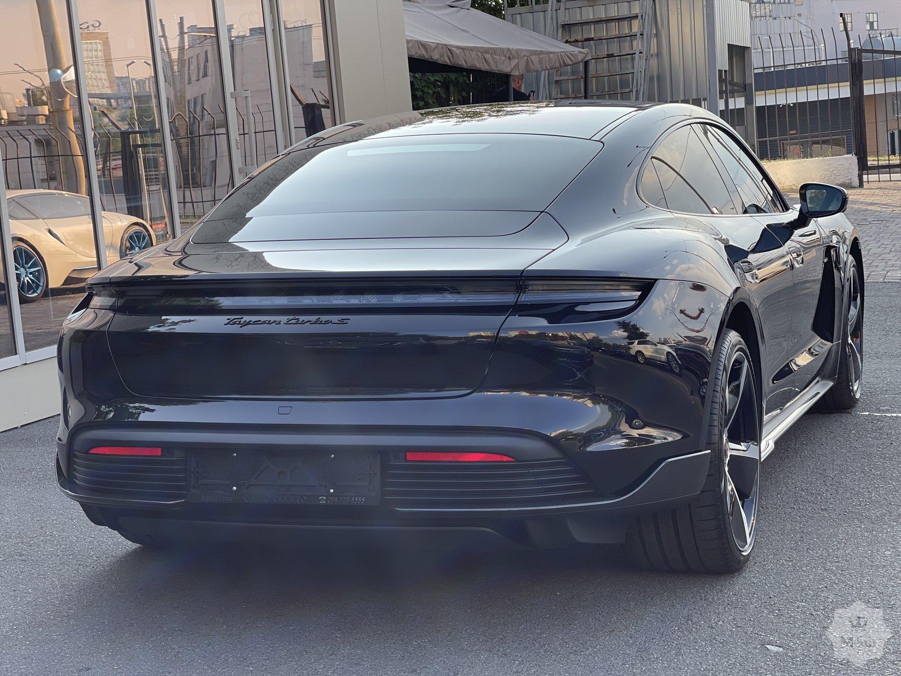 Продажа нового Porsche Taycan Turbo S '2021 в Киеве