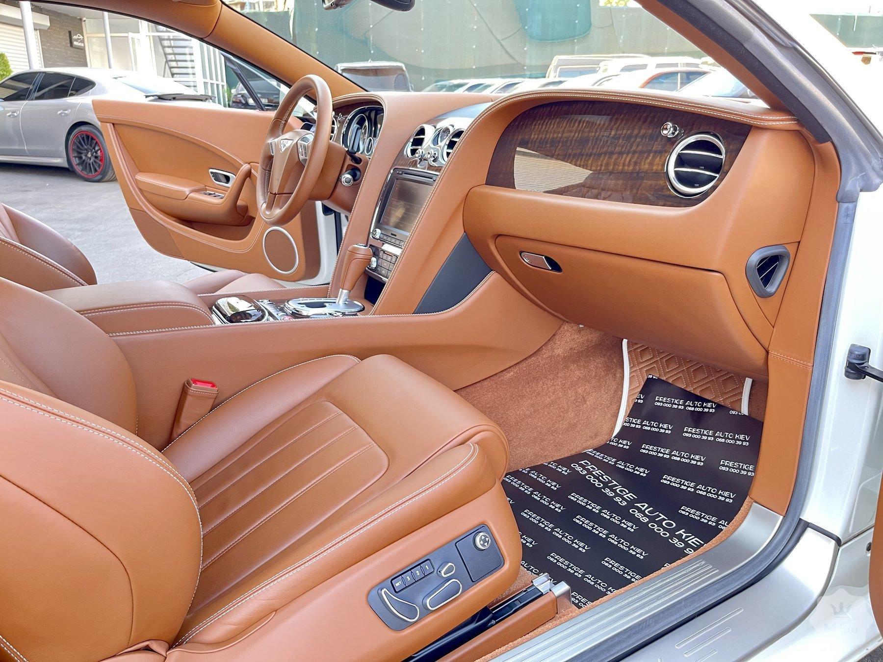 Продажа купе Bentley Continental GT 4.0 V8 '2012 в Киеве