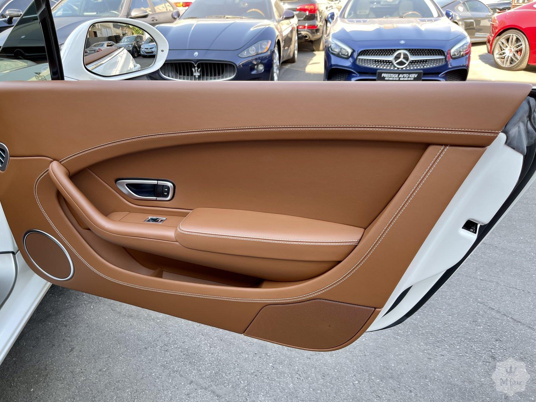 Продажа купе Bentley Continental GT 4.0 V8 '2012 в Киеве