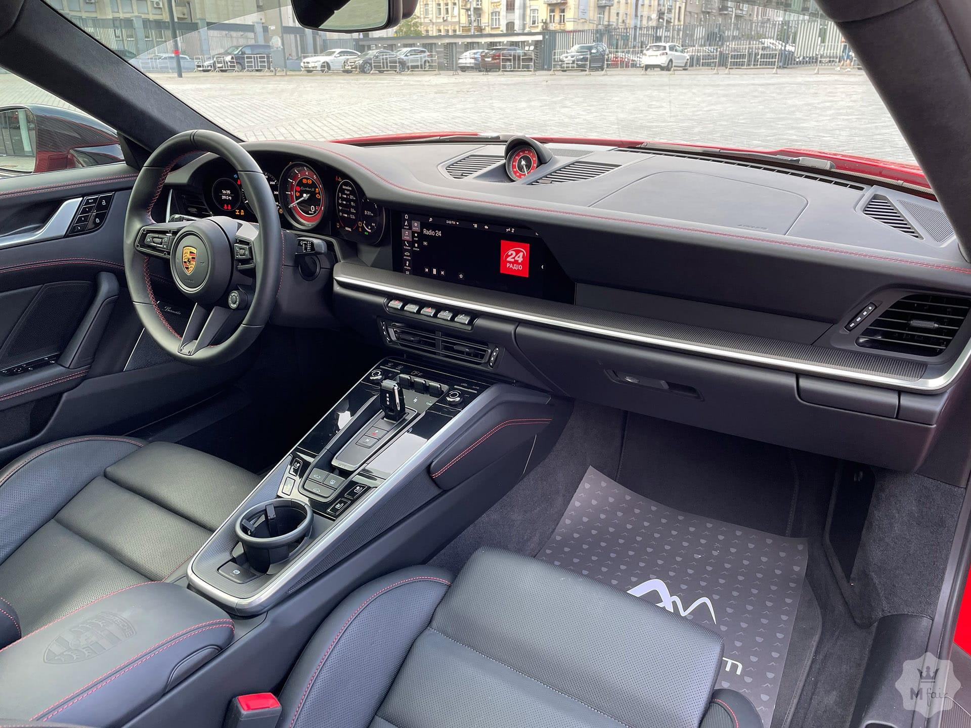 Продажа нового спорткара Porsche 911 Turbo S (992) '2021 в Киеве