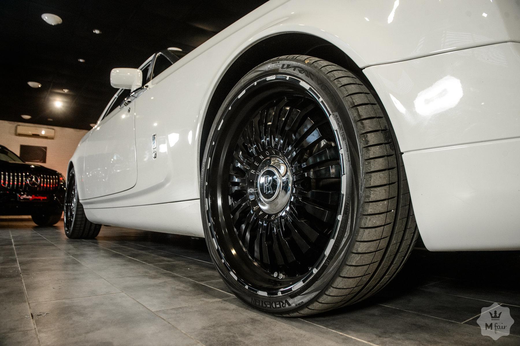 Продажа купе Rolls-Royce Phantom Coupe English White '2009 в Одессе