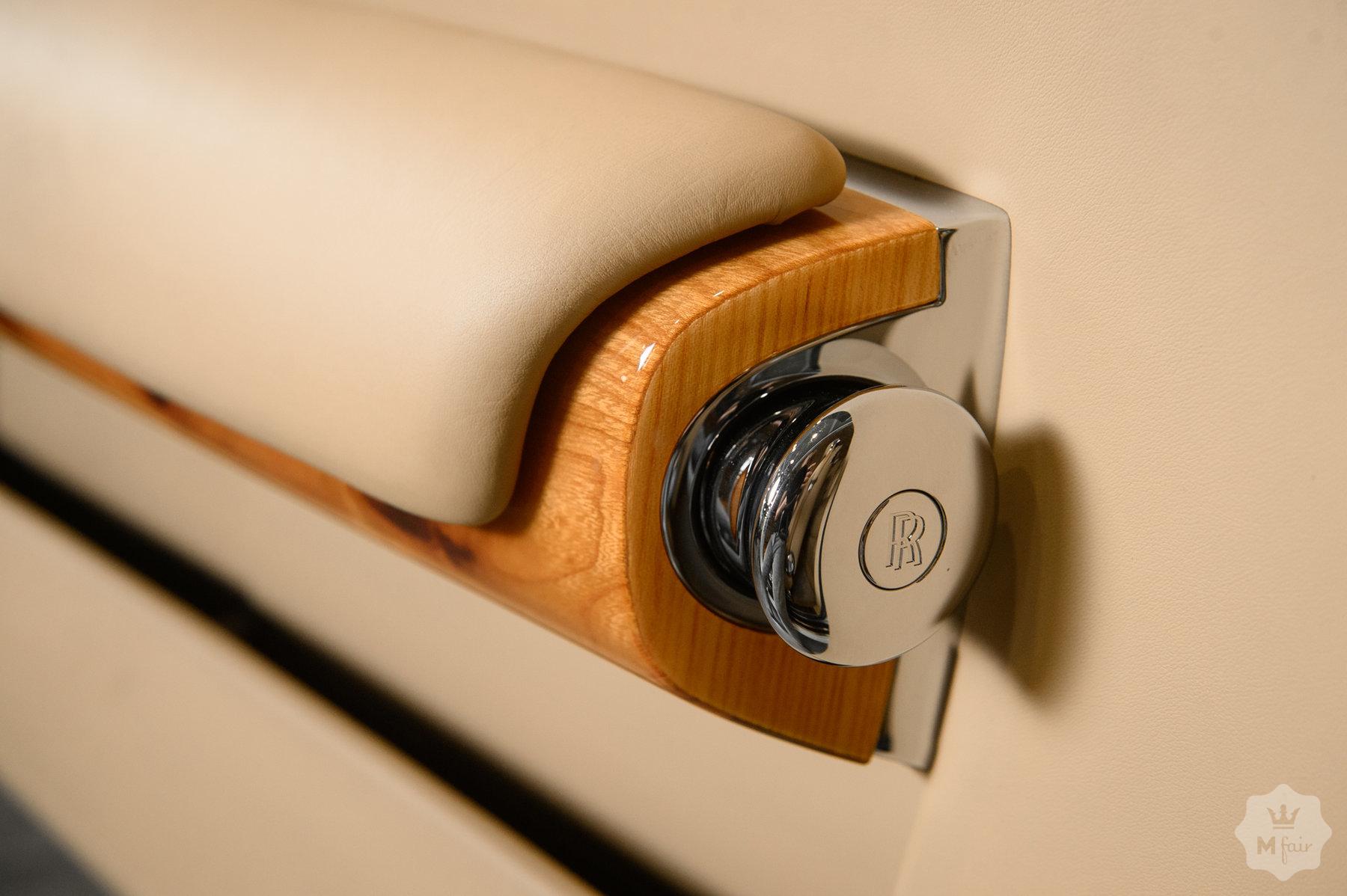 Продажа купе Rolls-Royce Phantom Coupe English White '2009 в Одессе